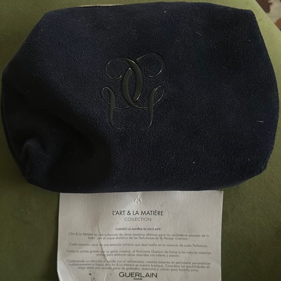 Guerlain L’Art & La Matière Black Velvet Pouch with creams - Picture 2 of 5